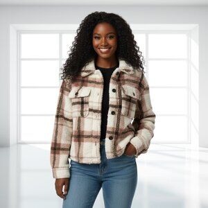 NWT Cozy Plaid Sherpa Shacket Jacket Cream Pink Brown Size Large Fall Winter